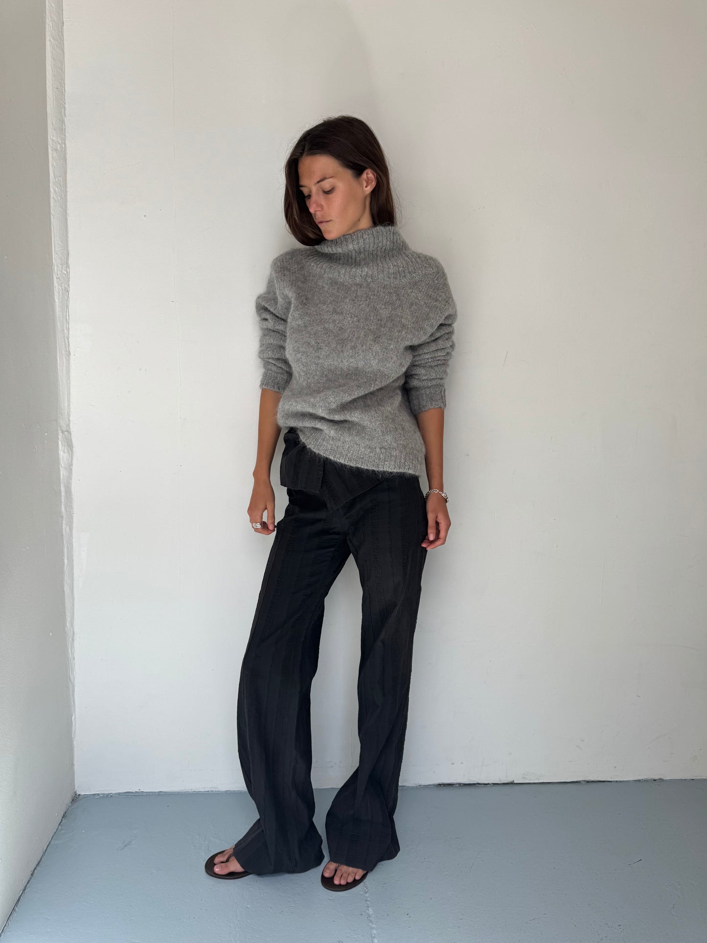 Sonko Reversible Cowl Neck Sweater - Heather Grey