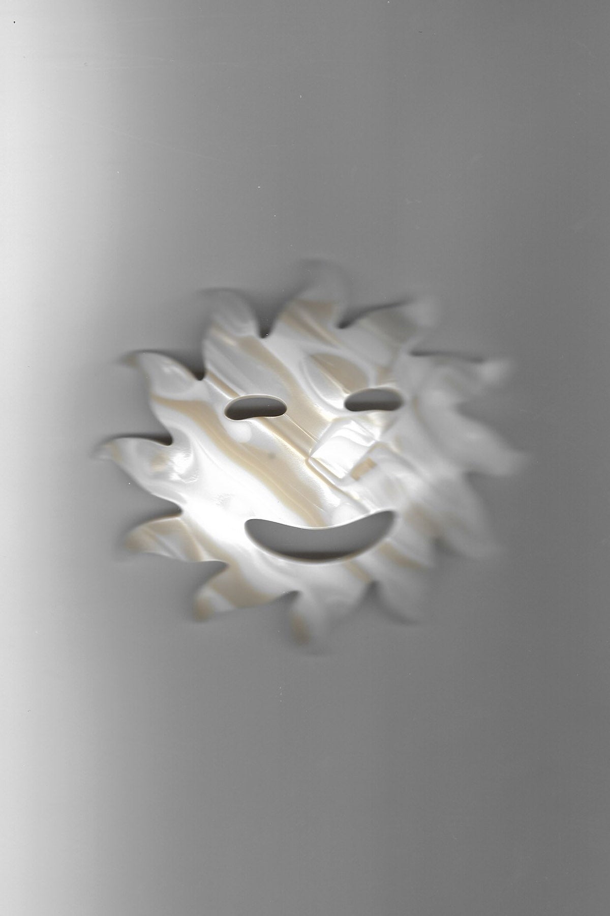 Smize French Barrette