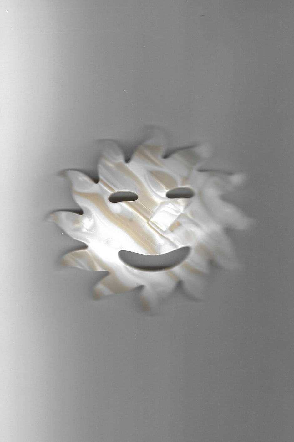 Smize French Barrette