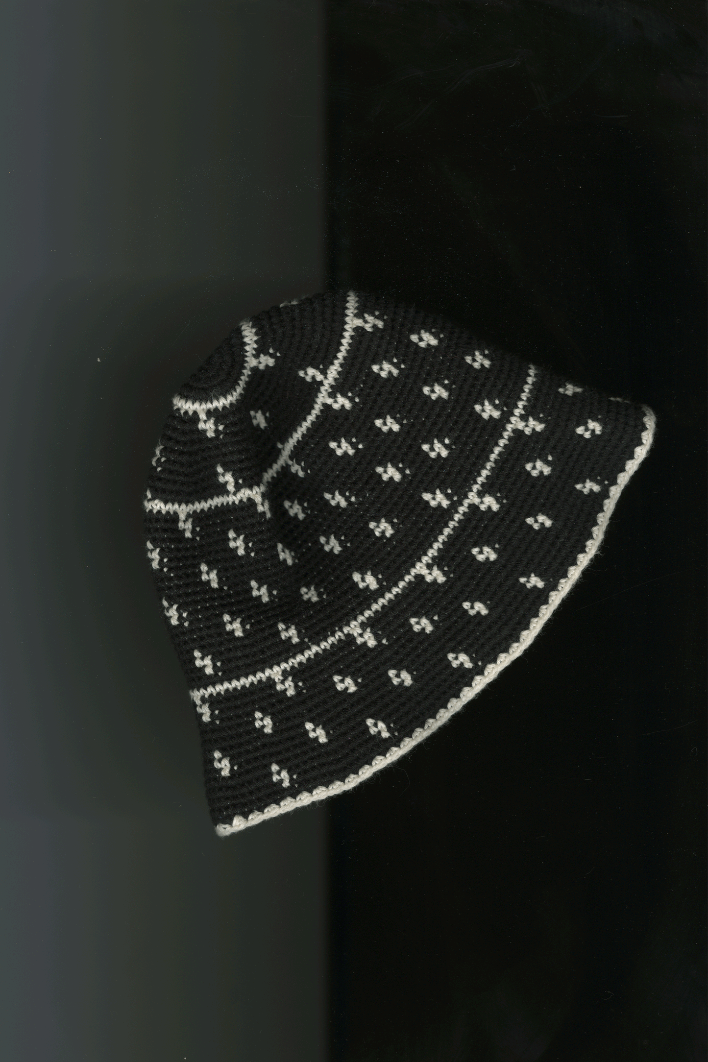 A BABY WANDA - 2..9 months