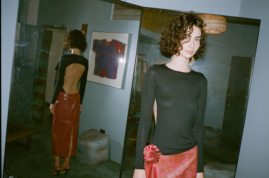 Darc Backless Knit Top