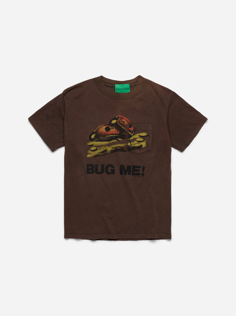 BUG ME! - Brown Tee_Pocket_M (y)