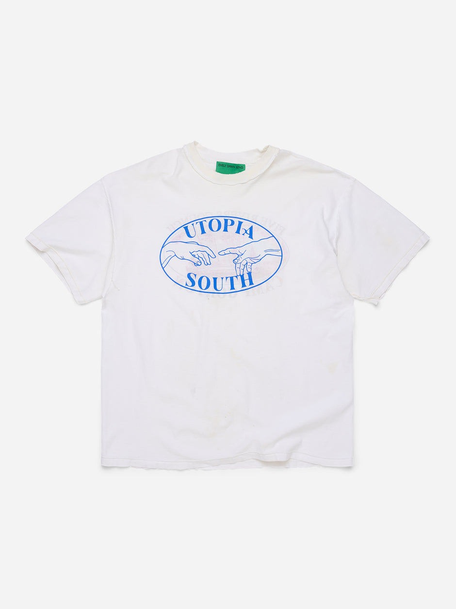 UTOPIA SOUTH - White Tee_ Camp_XL (a)