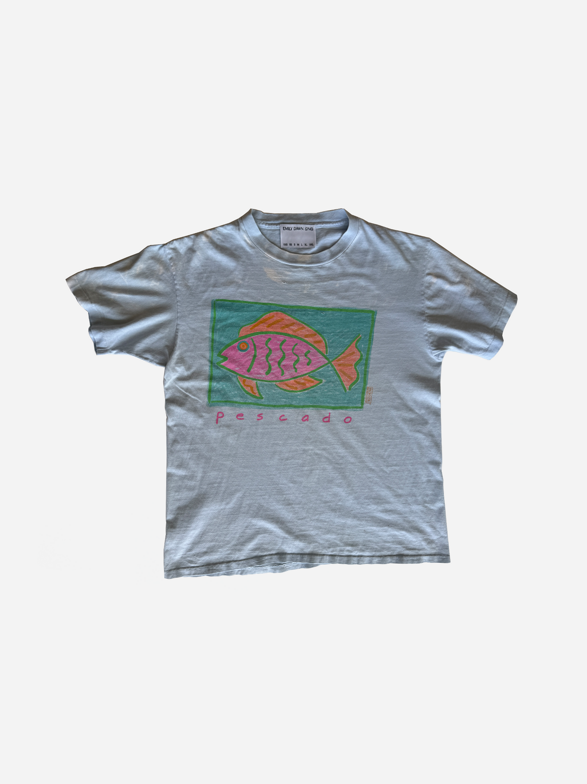 i am a witch. light blue distressed pescado tee - large