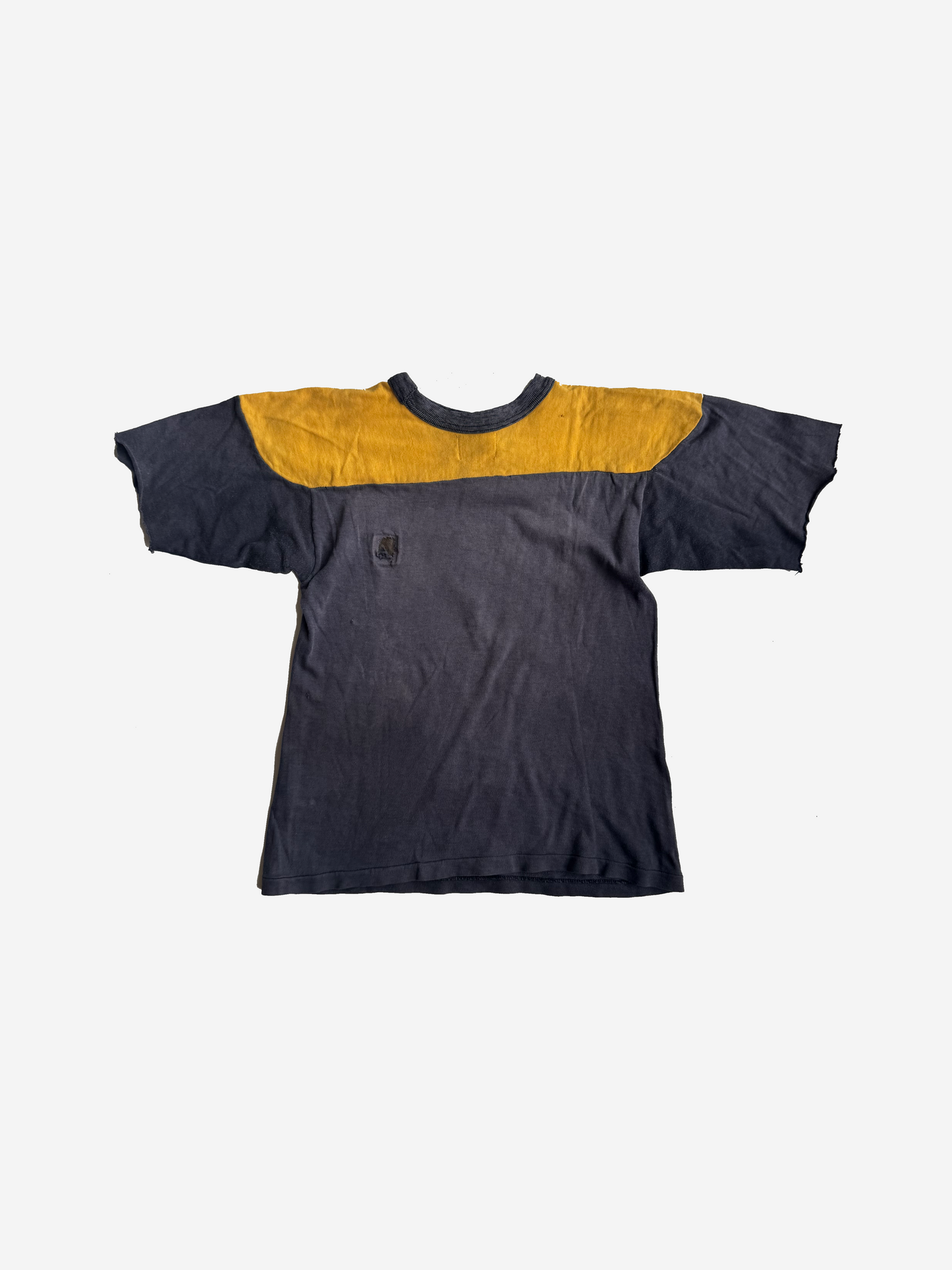 BUG ME  - Vintage Tee For Emily_XS