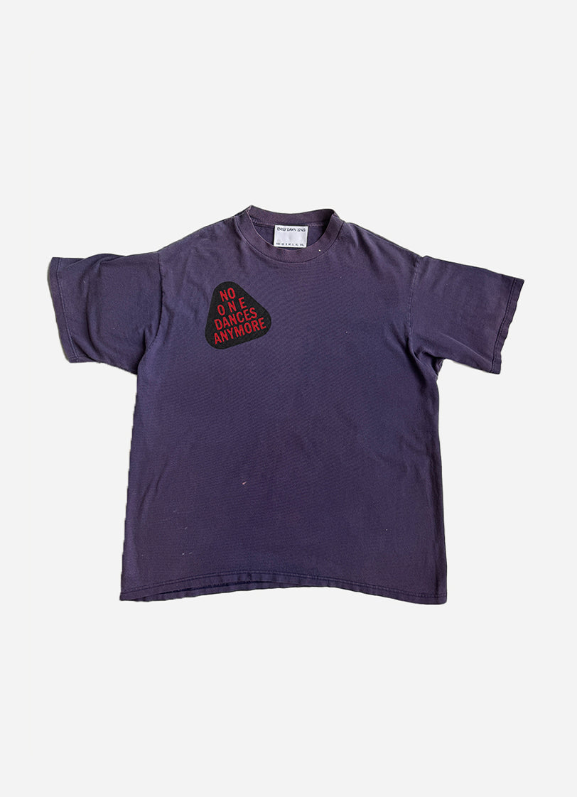 NO ONE DANCES ANYMORE - SUNBLEACHED NAVY2_Vintage tee