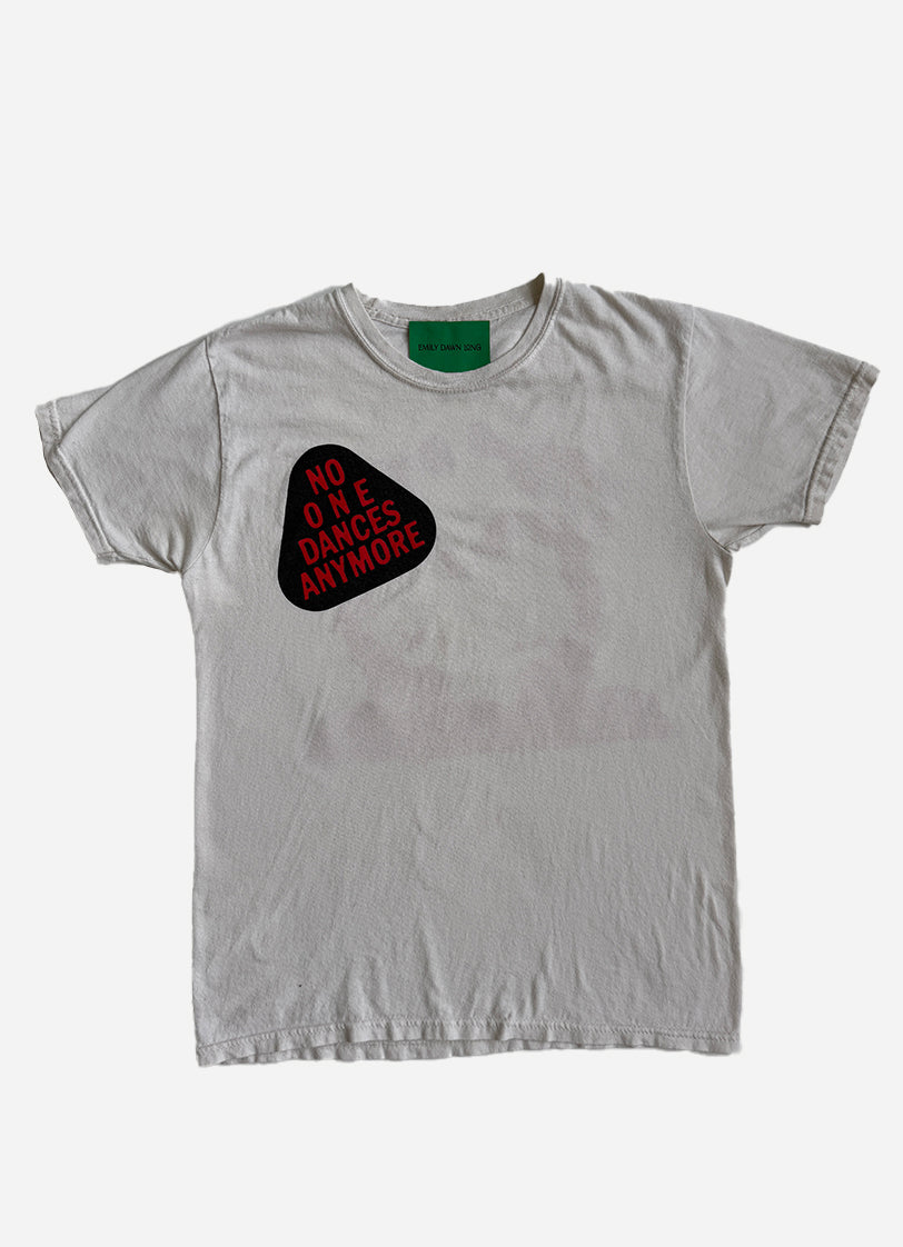 NO ONE DANCES ANYMORE - WHT1_Vintage tee
