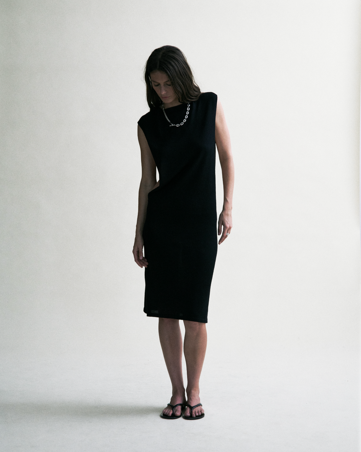 Milos - Black